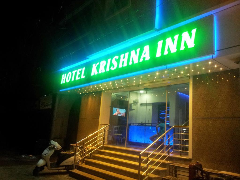Krishna Inn Haridwār Exteriör bild
